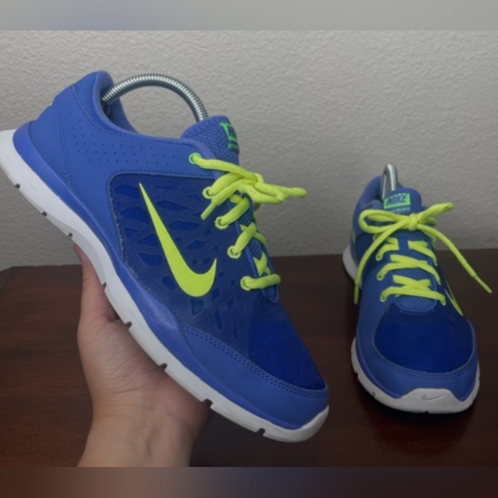Nike Air Flex Trainer Sneakers